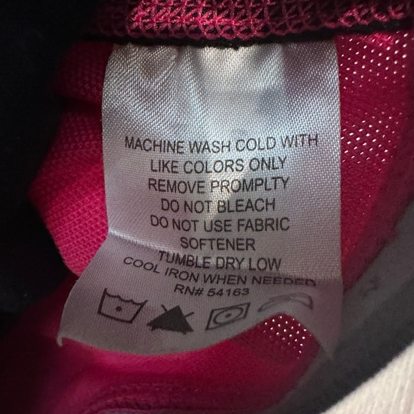 Calvin Klein sports top - Picture 3 of 4